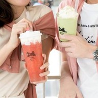 โนมิ โมโนะ (NOMI MONO) บิ๊กทอมคิทเช่นดินแดง