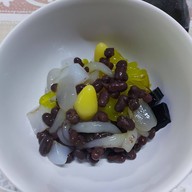 เมนูของร้าน โบ๊กเกี้ย ข้างโรงเรียนวัดบวร