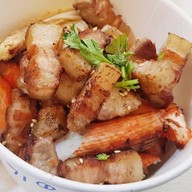 ชาบูชีส หน้าม.ศิลปากร