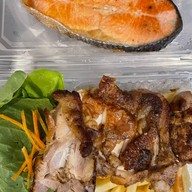 โหนกเฮงสเต็ก & สปาเก็ตตี้ บาร์ใหม่