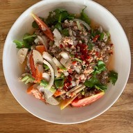 เมนูของร้าน โคตรจะยำ คาเฟ่