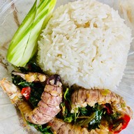 เมนูของร้าน ครัวทองหลาง ทุ่งกลม - ตาลหมัน