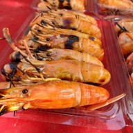 บอบีกุ้งเผาตัวเป็นๆ