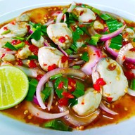 ยำแอบแซ่บ by เจ้ดำ สาขา5