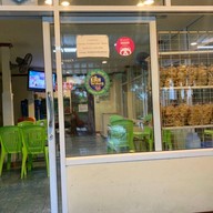 เจ๊น้อยกระโทก เมืองเอก