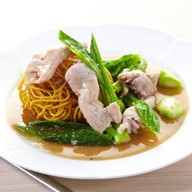 ราดหน้าเฮียอ้วน(ตำนานเยาวราช) เชลล์ชวนชิม สาขาแจ้งวัฒนะ