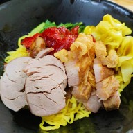 เมนูของร้าน หมูกรอบซอย 5