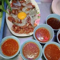 กุ๊กลาบอุบล จิ้มจุ่ม