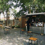 บรรยากาศ TCornna (ทีคอร์นน่า) หน้าวัดกองพระทราย