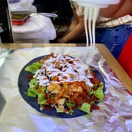 เมนูของร้าน GNN โดเนอร์เคบับ & มอร์ ตลาดต้นไม้ชายคา