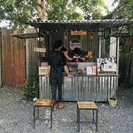 บรรยากาศ TCornna (ทีคอร์นน่า) หน้าวัดกองพระทราย