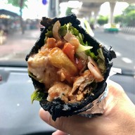 เมนูของร้าน GNN โดเนอร์เคบับ & มอร์ ตลาดต้นไม้ชายคา