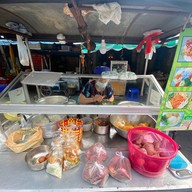 ข้าวมันแกงไก่ ตลาดกิมหยง