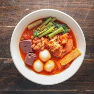 ก๋วยเตี๊ยวเจ๊หมวย (เจ้าเก่า หลังกิมหยง)