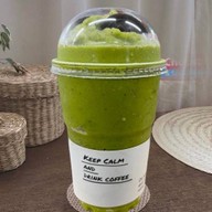 น้ำผลไม้สมูทตี้โยเกิร์ตปั่น & COFFEE TEA (FRUIT VILLAGE ฟรุตวิลเลจ ) หน้าเซเว่น s.1 โรงพยาบาลลานนา