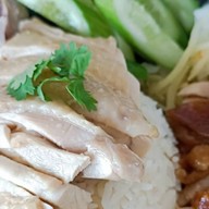 ข้าวมันไก่วินเทจ สาขาคลอง 8