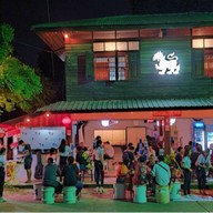 ร้านโรงไม้