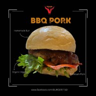 เมนูของร้าน ขาหมูพันล้าน สำนักงานใหญ่