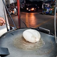 โรตีบรอดเวย์ เจ็ดยอด