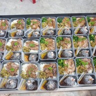 บ้านย่าขาหมูbyคุณย่า