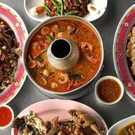 เคียงเดือน พุทธมณฑลสาย 5