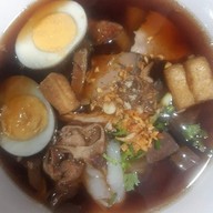 ร้านก๋วยจั๊บน้ำข้น ก๋วยจั๊บญวนบุณฑิรา 2