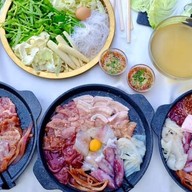 นินจา หมูกระทะรวมซีฟู้ด สยามคันทรีคลับ