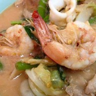 สุกี้เรือนเพชร (ราด-รี); ข้าวไข่เจียว+น้ำพริก+ผัก..ตามสั่ง (เครื่องแกงใต้)