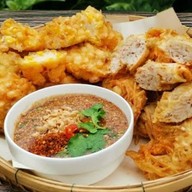 เต้าหู้ทอดสารพันของทอดbyนิภาพร