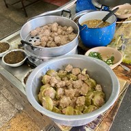 ก๋วยเตี๋ยวแคะ(ก๋วยเตี๋ยวหัวล้าน)แยกซีกิมหยง