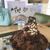 Sulbing Korean Dessert Cafe สุขุมวิทพลาซ่า โคเรียนทาวน์