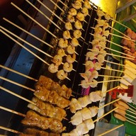 พิซซ่าทอด หม่าล่าป๊ะล่ะ เผ็ดชาซ่าลิ้น กะเพราขุนหลวง ข้าวหมูทอด กินแล้วหยุดไม่ได้ พระราม 2 วัดกก พระราม 2 ซอย 44 เเยก 3 หน้าโรงเรียนวัดกก