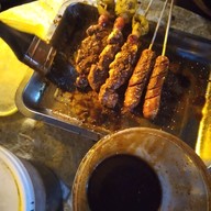 พิซซ่าทอด หม่าล่าป๊ะล่ะ เผ็ดชาซ่าลิ้น กะเพราขุนหลวง ข้าวหมูทอด กินแล้วหยุดไม่ได้ พระราม 2 วัดกก พระราม 2 ซอย 44 เเยก 3 หน้าโรงเรียนวัดกก