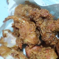 เมนูของร้าน ร้านทะเลทอด ศาลาแดง