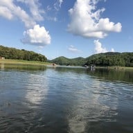 อ่างเก็บน้ำห้วยกระทิง