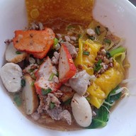 โซ๊ะโซ๊ะ ก๋วยเตี๋ยวต้มยำ  เย็นตาโฟ บางพลี