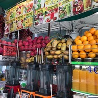 น้ำผลไม้ปั่น ถนนข้าวสาร