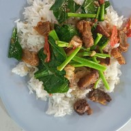 กุ้งก๋วยเตี๋ยวเรือหมูตุ๋นไฮเทค