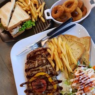 เมนูของร้าน ตังเม SteakBurger มหาชัยซอย5 ตรงข้ามร้านทุกอย่าง20 บาท
