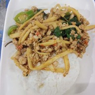 เมนูของร้าน ลุงพันธ์ - ป้านงค์ อาหารตามสั่ง ก๋วยเตี๋ยว กาดวรุณ