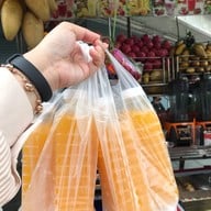 เมนูของร้าน น้ำผลไม้ปั่น ถนนข้าวสาร