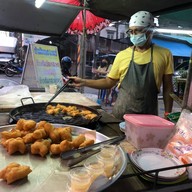 ร้านกาแฟลูกปลาโบราณ พุนพิน