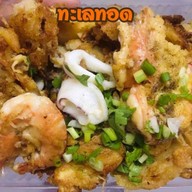 ข้าวหมูทอด+ข้าวปลาแกะพี่แสตมป์&น้องสโนว์