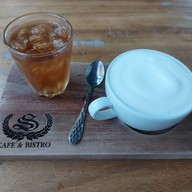 เมนูของร้าน S Cafe' & Bistro