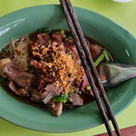 เมนูของร้าน ก๋วยเตี๋ยวเจ๊เช็ง