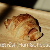 Breakfast Time Croissant ทวีวัฒนา24
