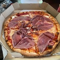 Pizza Mania สุขุมวิท 23