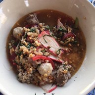 ก๋วยเตี๋ยวดู๋ดี๋ ชักธงชัยบรมไตรฯ วัดจันทร์