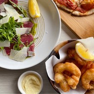 Sea Salt Lounge & Grill