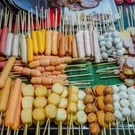 ร้านอาหารตามสั่งฮาลาล🍚ลูกชิ้น🍡🍡🍡